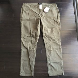 Ashley Stewart Ultra Soft Jegging